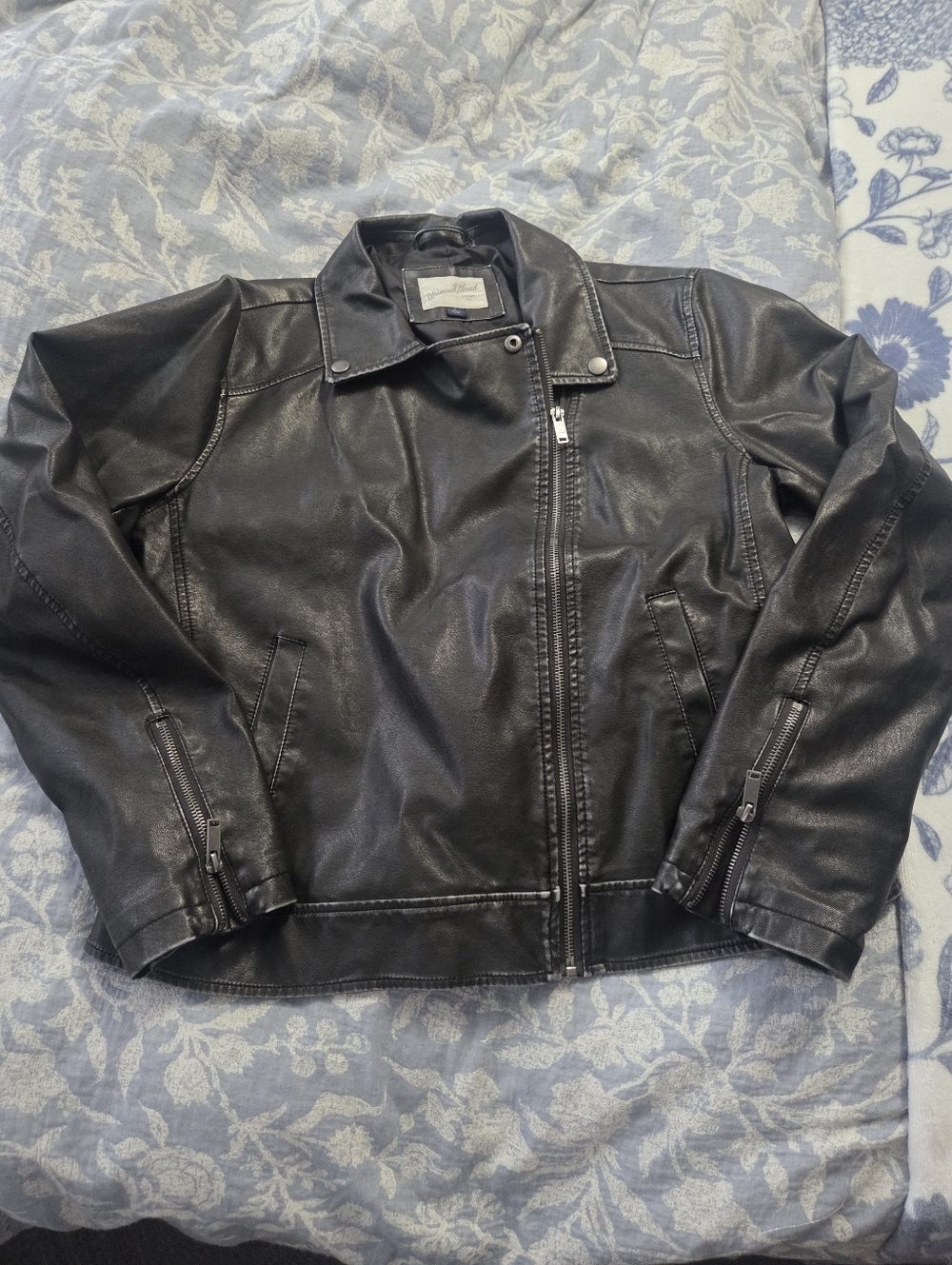 Universal Thread Black Faux Leather Jacket with White Label